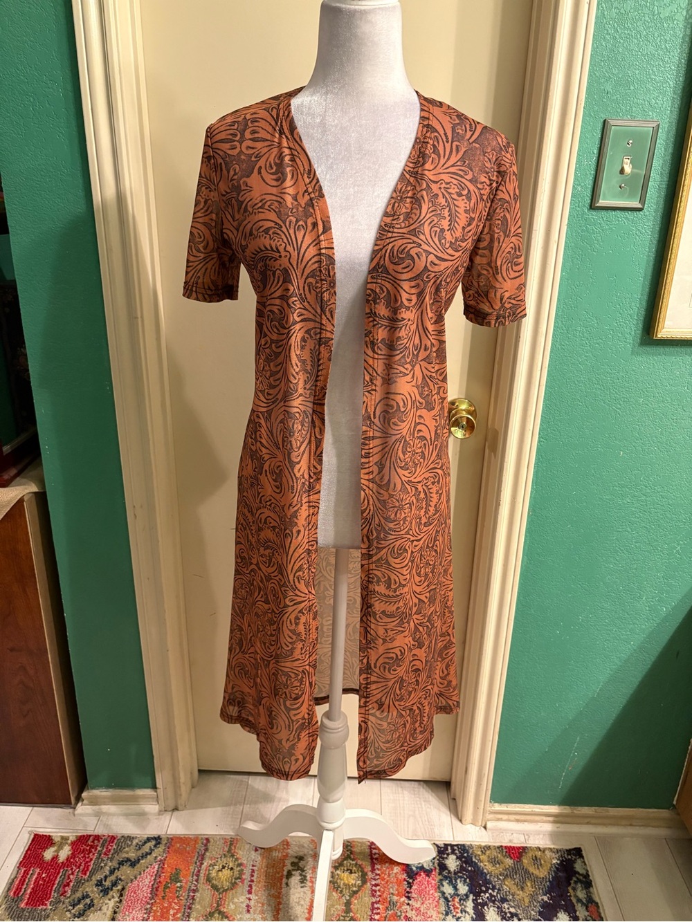 Crazy Train Copper Paisley Short-Sleeve Open Duster
